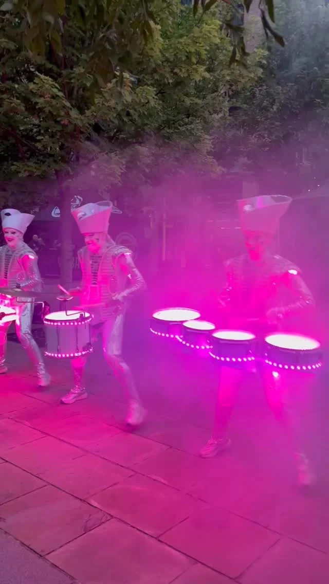 We can’t believe it’s been a month already since Middlewood Locks Fest💫✨♥️!!

We are getting ready for next year, so sign up to our newsletter link in the bio 🔗for all our latest news and community events 💥💥

Come back and see us soon @worldbeatersmusic Spark! Drummers 🥁 

@middlewoodlocks #community #placemaking #events #familytime #festival