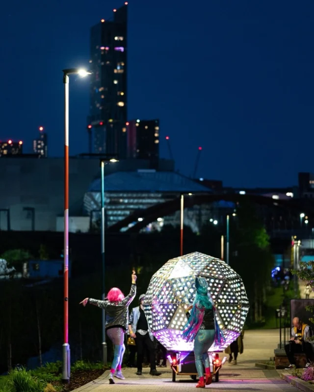 Our #neighbourhood was made for #community #events 🪩💫✨!
 
Throwback to Sounds From The Other City @islingtonmill @walktheplankarts!

@middlewoodlocks have you been to one of our events yet?

Sign up to our #newsletter link 🔗 in bio to hear all about our events and latest news 💫